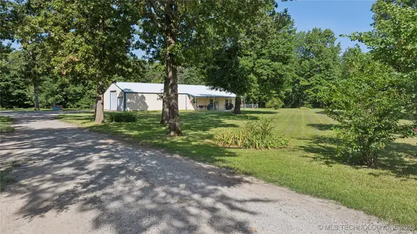 55 Lakewood Estates Drive, Spavinaw, OK 74366