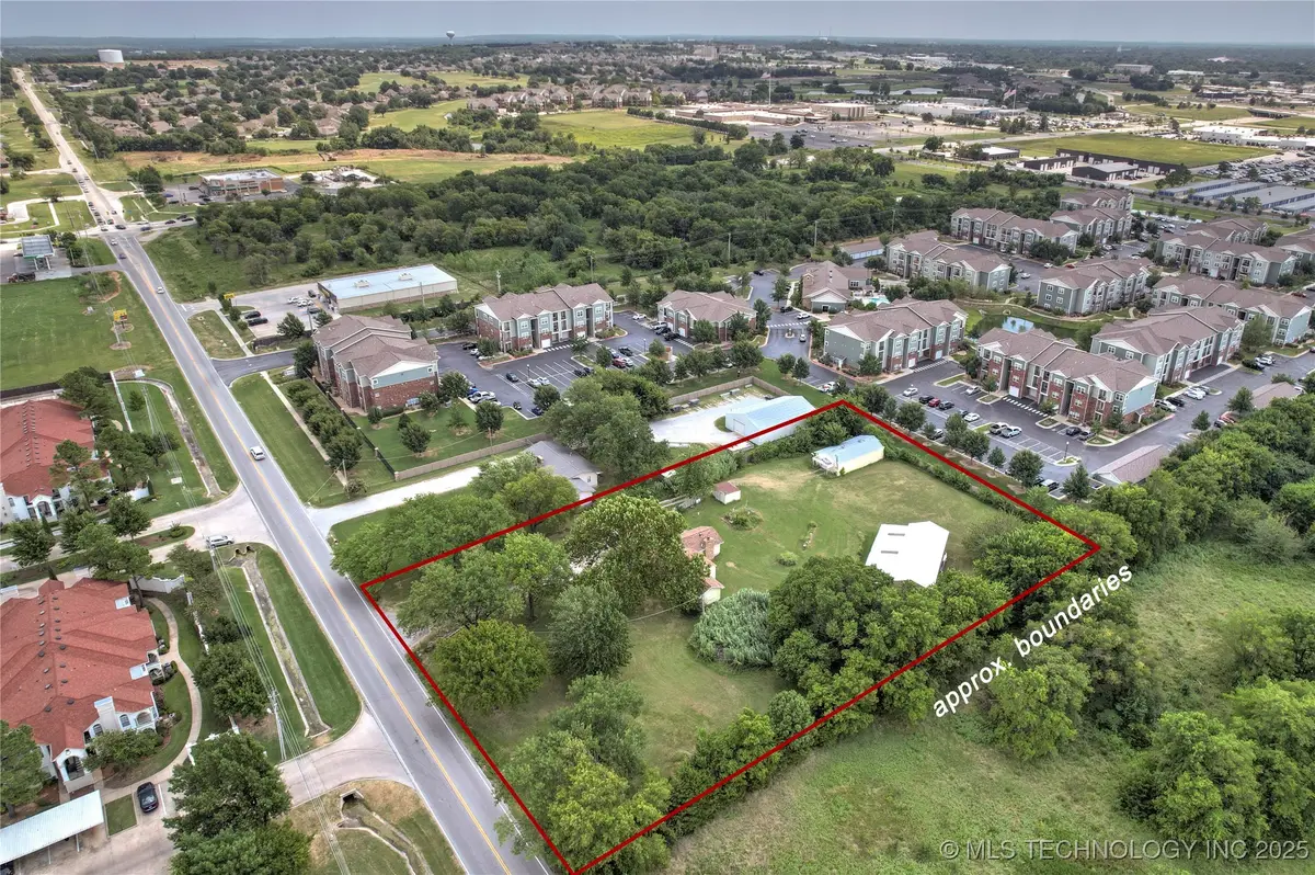 2435 W Omaha Street, Broken Arrow, OK 74012 - #1