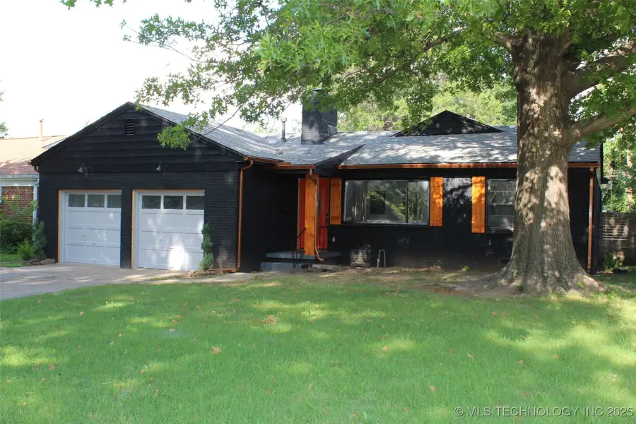 559 S Sandusky Avenue, Tulsa, OK 74112 - Image #2