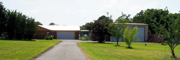 398 Chickasaw Road, Calera, OK 74730