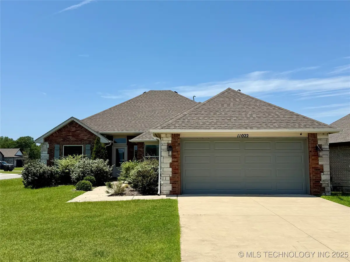 11022 S 276th East Avenue, Coweta, OK 74429 - Image #1