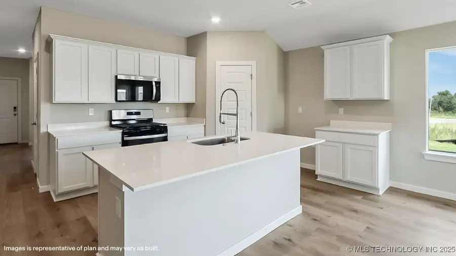 10101 E 134th Place S, Bixby, OK 74008 - #3