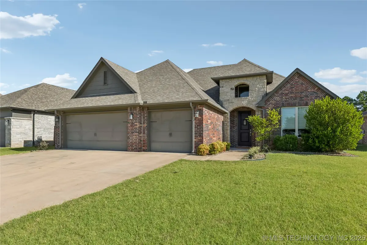 5521 E 121st Place S, Bixby, OK 74008 - Image #1