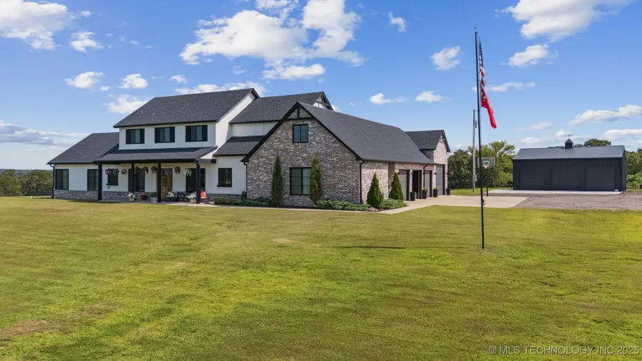 8126 N 220 Road, Beggs, OK 74421 - Image #3