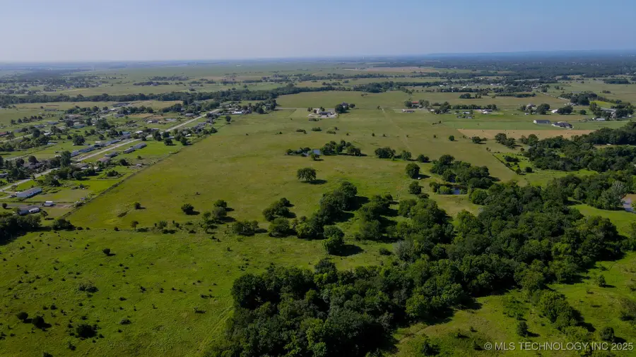 E 186th Street, Skiatook, OK 74070 - Image #2