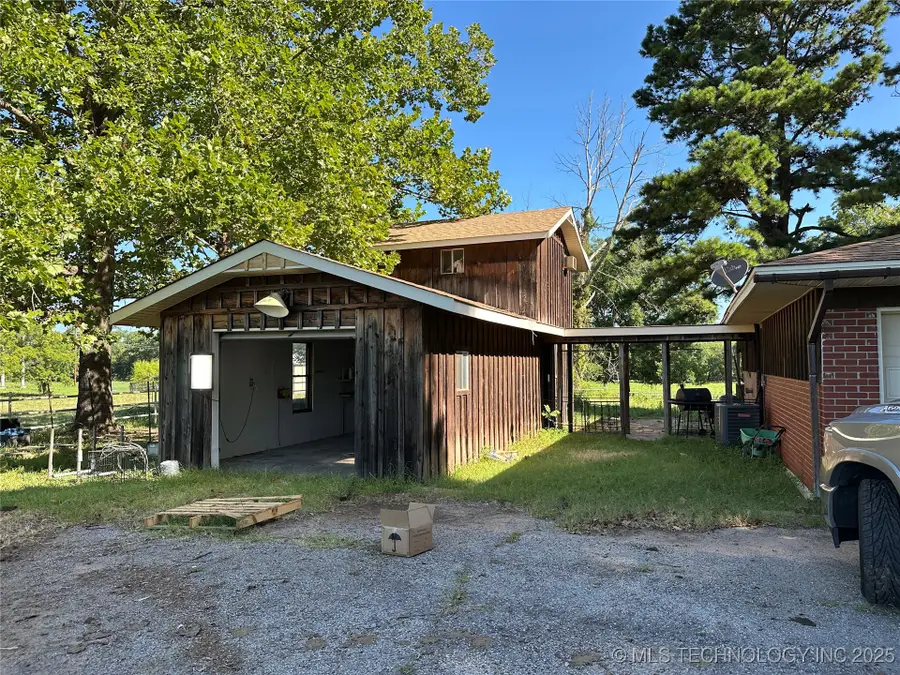 1615 W 4th Street, Okmulgee, OK 74447 - Image #2