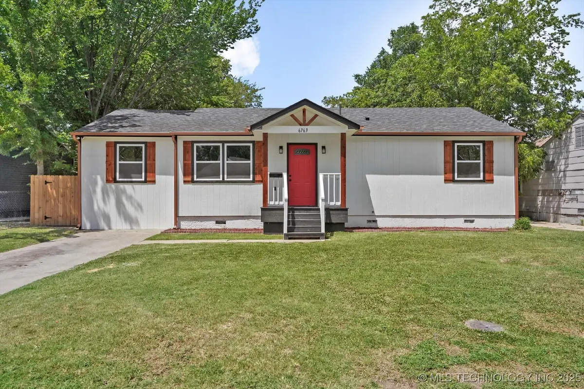 6763 E Independence Place, Tulsa, OK 74115 - Image #1