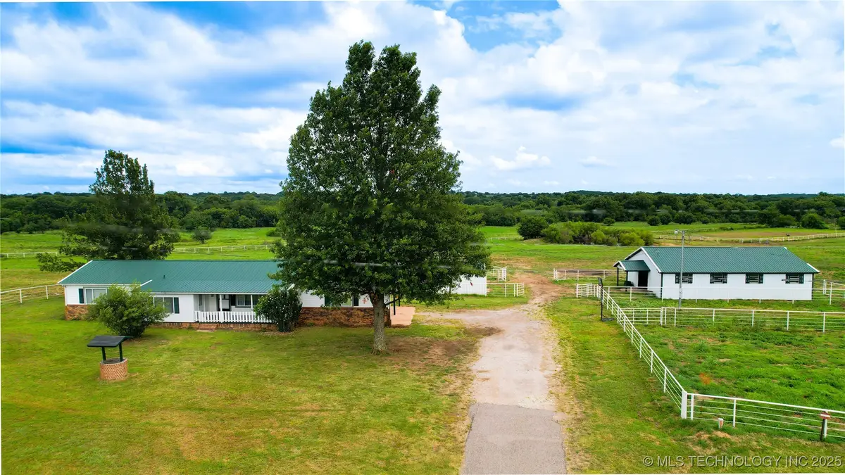 22160 Highway 1w, Fitzhugh, OK 74843 - Image #1