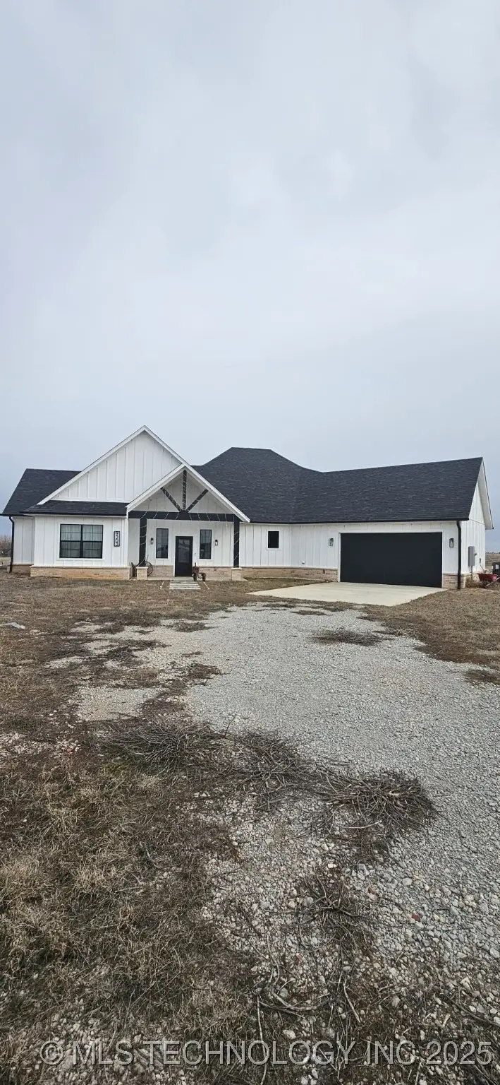 9303 N Highway 132, Carrier, OK 73727 - Image #1