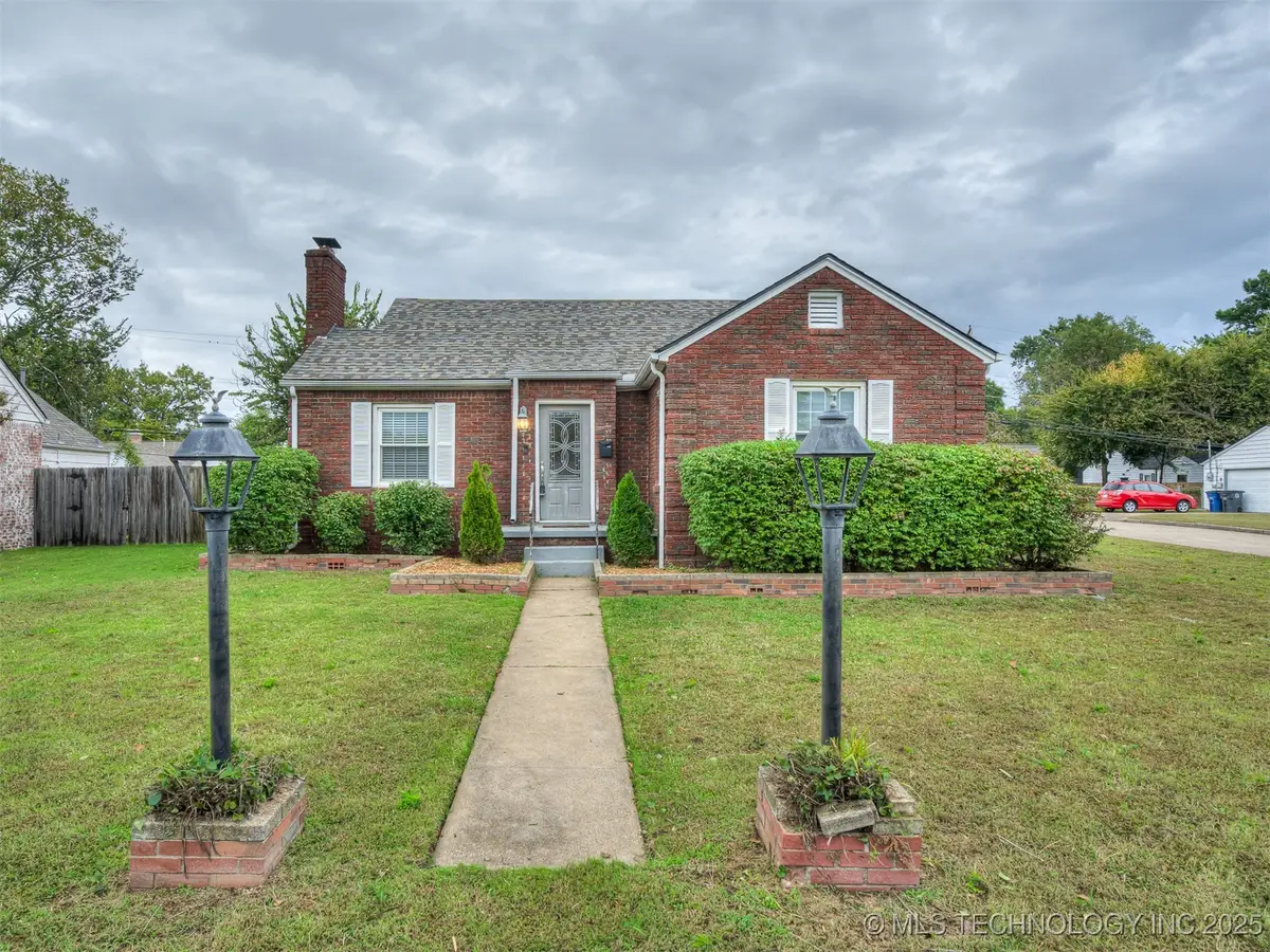 1347 S Richmond Avenue, Tulsa, OK 74112 - Image #1