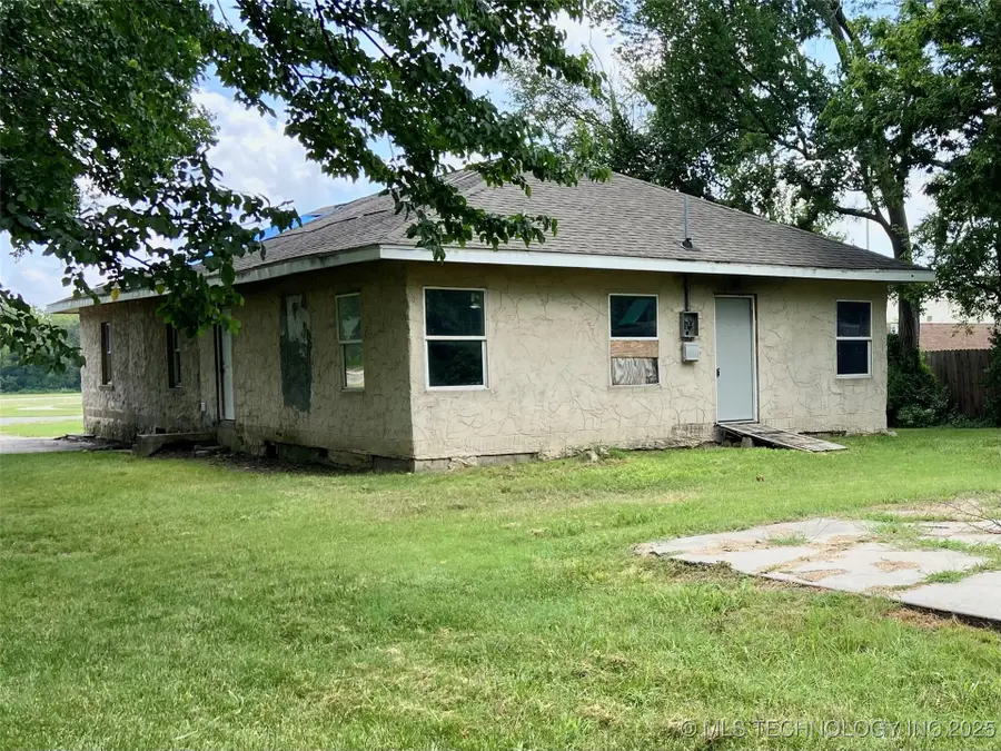 425 Rockdale Boulevard, Miami, OK 74354 - Image #2