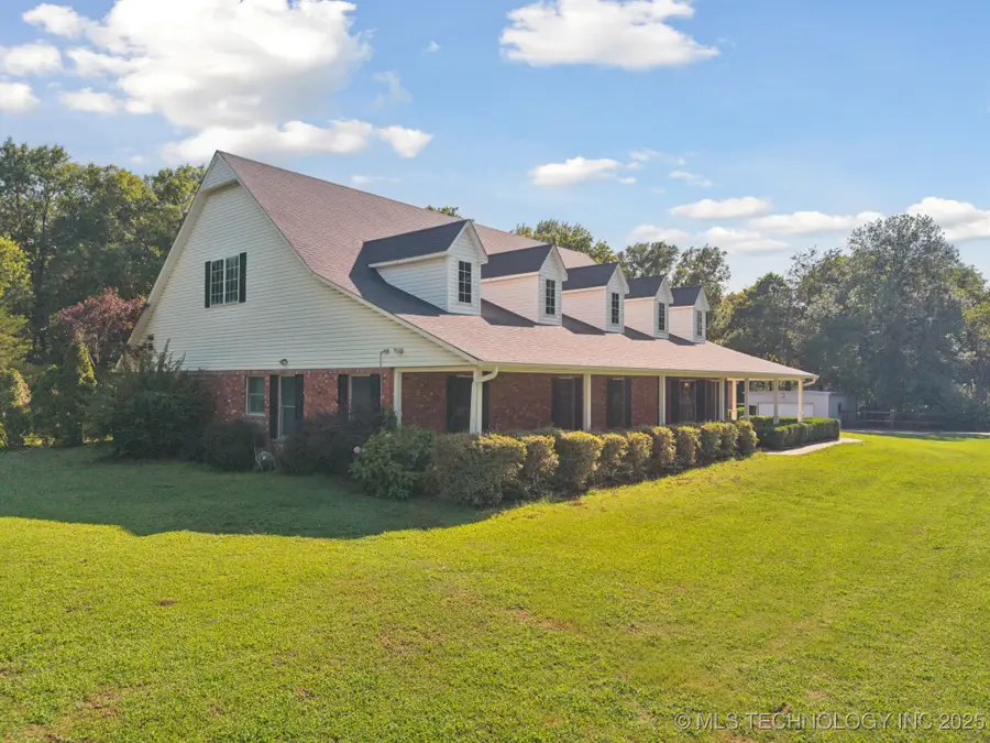 2475 W Lowry Road, Claremore, OK 74017 - Image #2