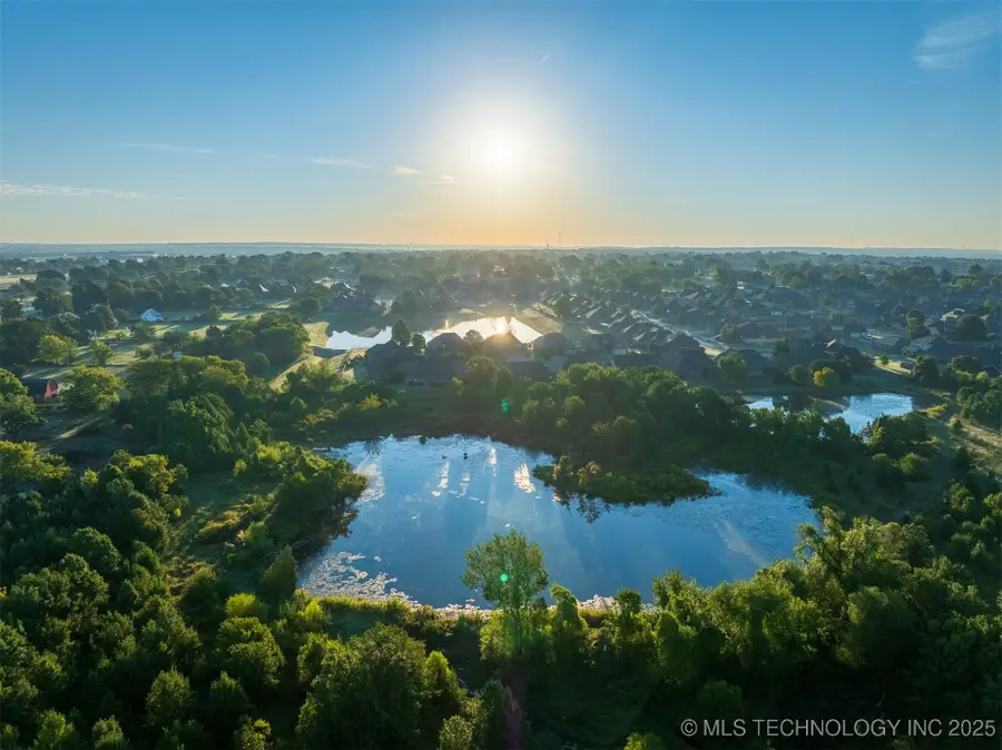 1 E 106th Street, Owasso, OK 74055 - Image #2