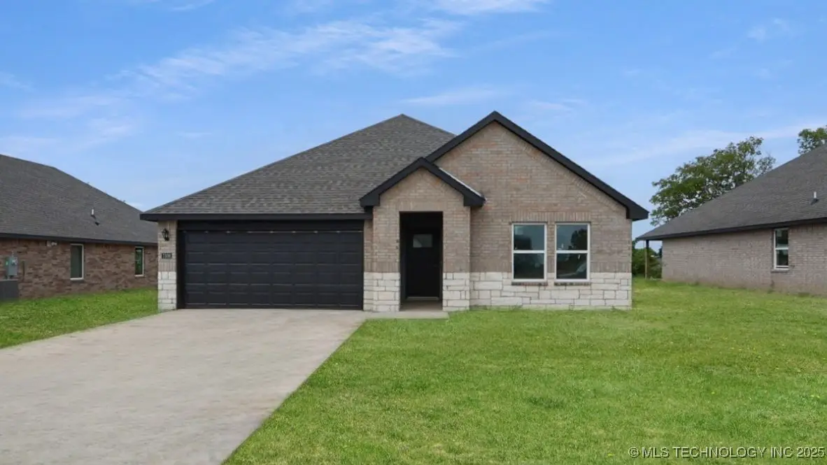 7506 N 154th East Avenue, Owasso, OK 74055 - Image #1