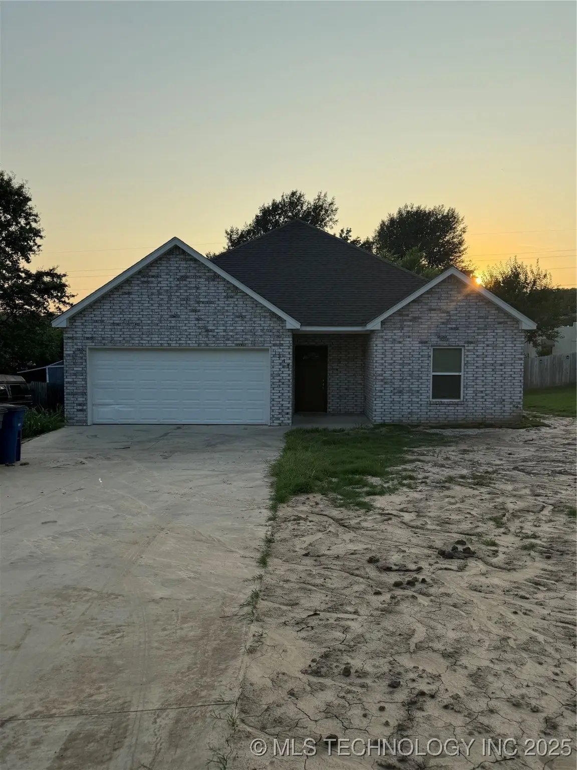 1342 N Waco Avenue, Tulsa, OK 74127 - Image #1