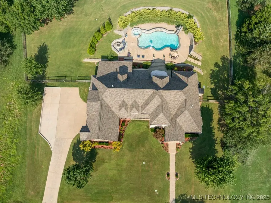 7145 S 283rd East Avenue, Broken Arrow, OK 74014 - Image #2