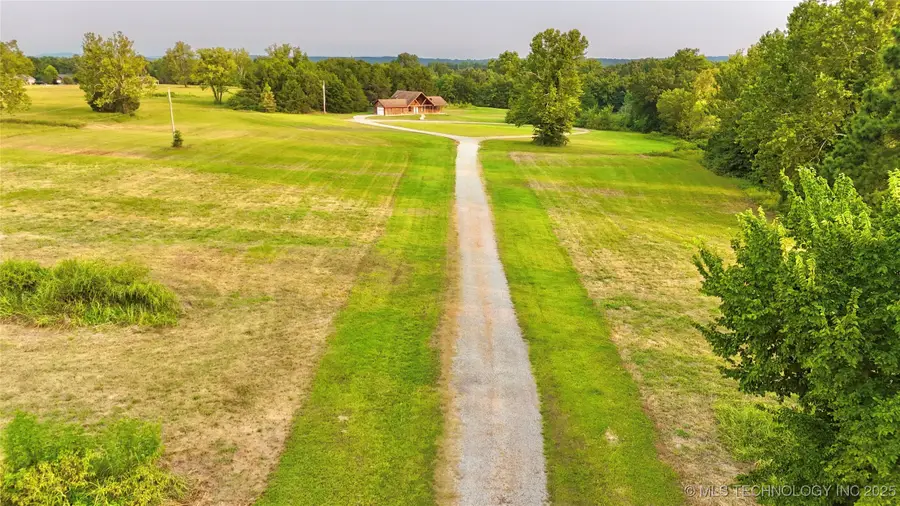 605 W Iowa Street, Whitefield, OK 74472 - Image #2