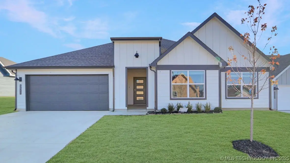 3511 N 36th Place, Broken Arrow, OK 74014 - Image #1