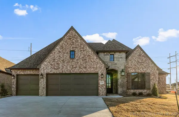 1734 W 115th Place, Jenks, OK 74132