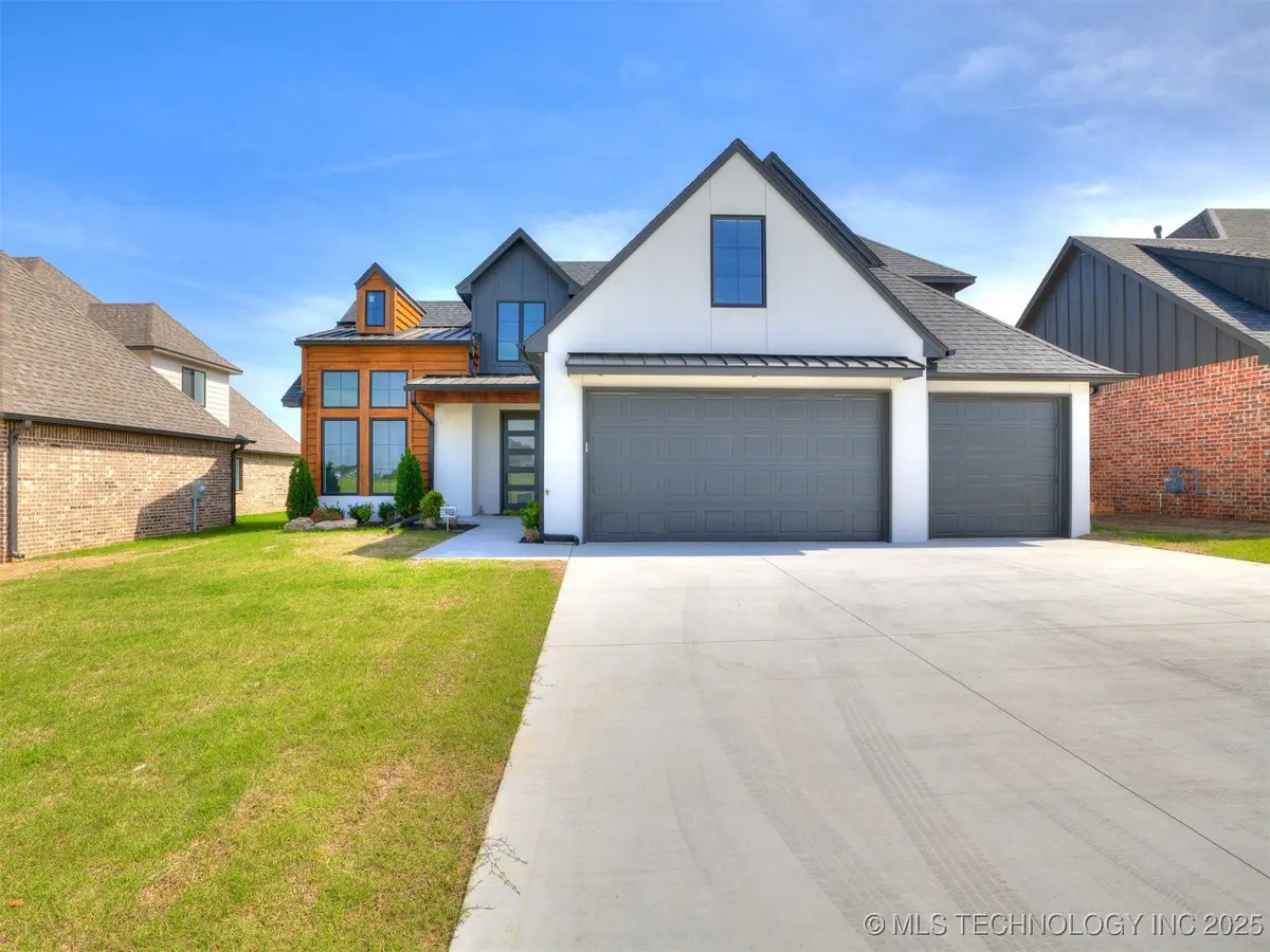 2508 E 135th Drive S, Bixby, OK 74008 - Image #1