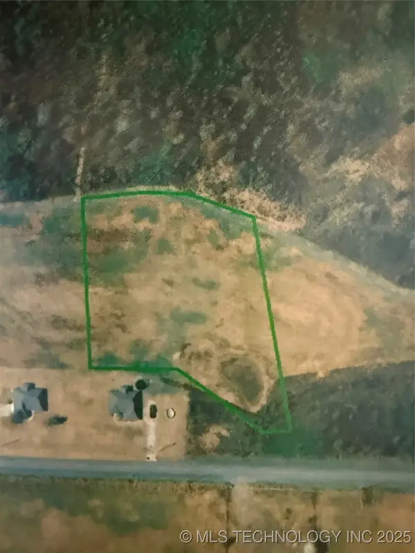 Kayla, Ada, OK 74820