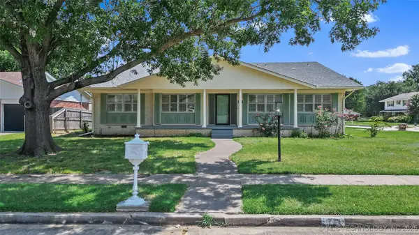 6119 S Hudson Place, Tulsa, OK 74136