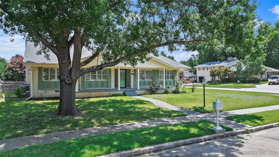 6119 S Hudson Place, Tulsa, OK 74136 - Image #2