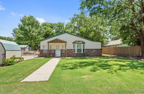 528 S Guthrie Avenue, Coweta, OK 74429