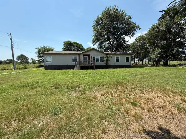 8352 Chestnut Road, Henryetta, OK 74437