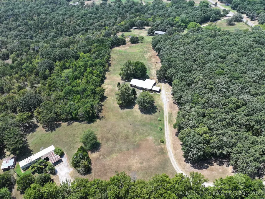 11155 S Leslie Lane, Gore, OK 74435 - Image #2