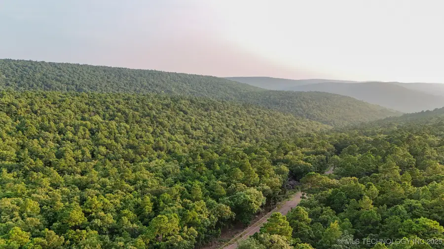 13 Moonshine Drive, Clayton, OK 74536 - Image #2