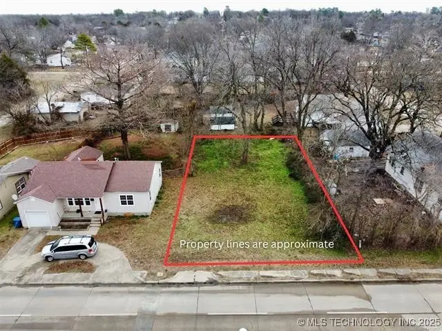 610 S Strong Boulevard, McAlester, OK 74501 - Image #1