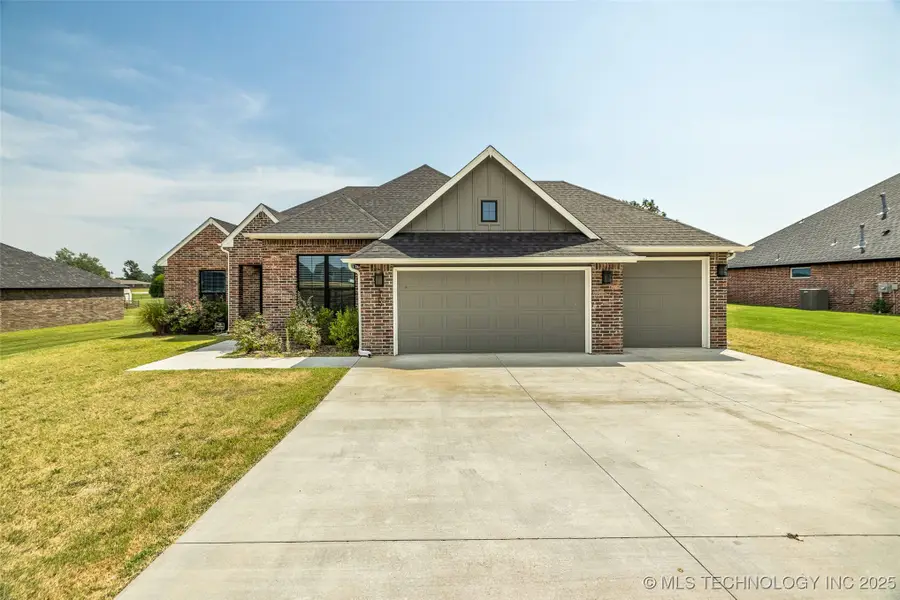 709 N 24th Street, Collinsville, OK 74021 - Image #3