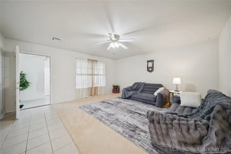 225 SE 15th Court, Pryor, OK 74361 - Image #3