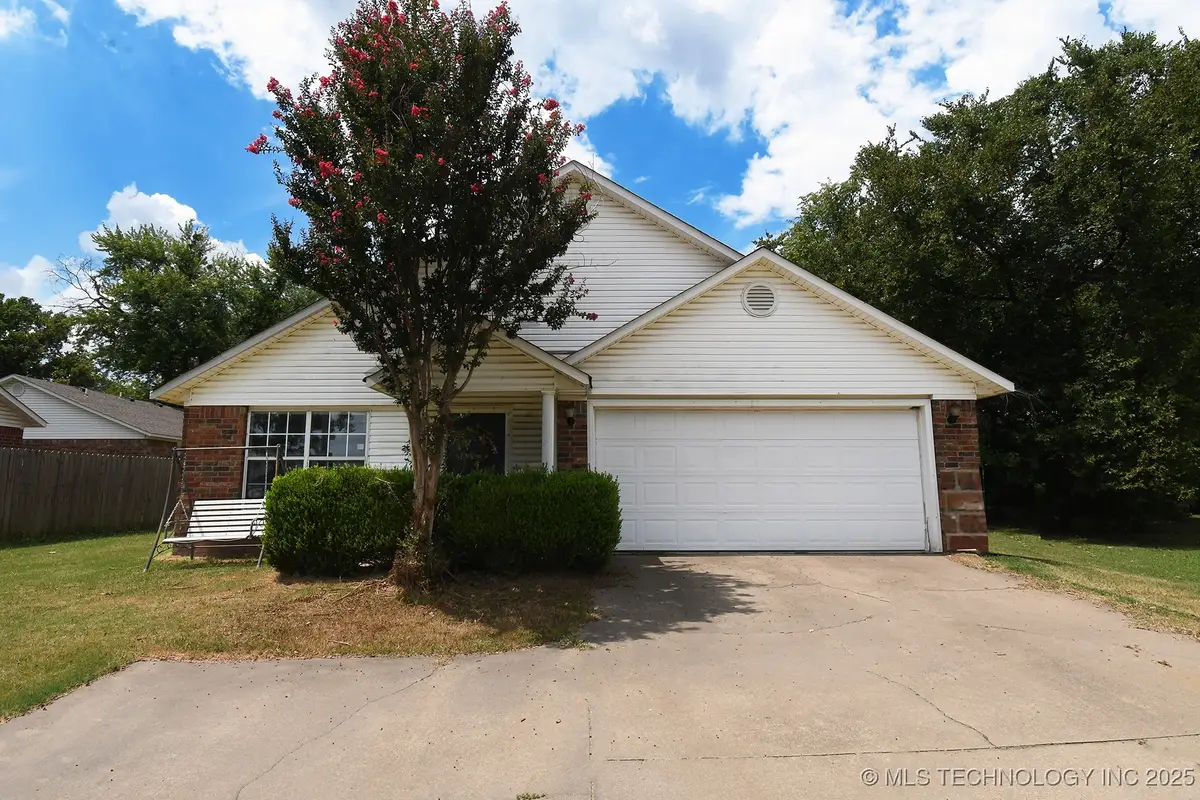 403 N Maple, Sallisaw, OK 74955 - Image #1