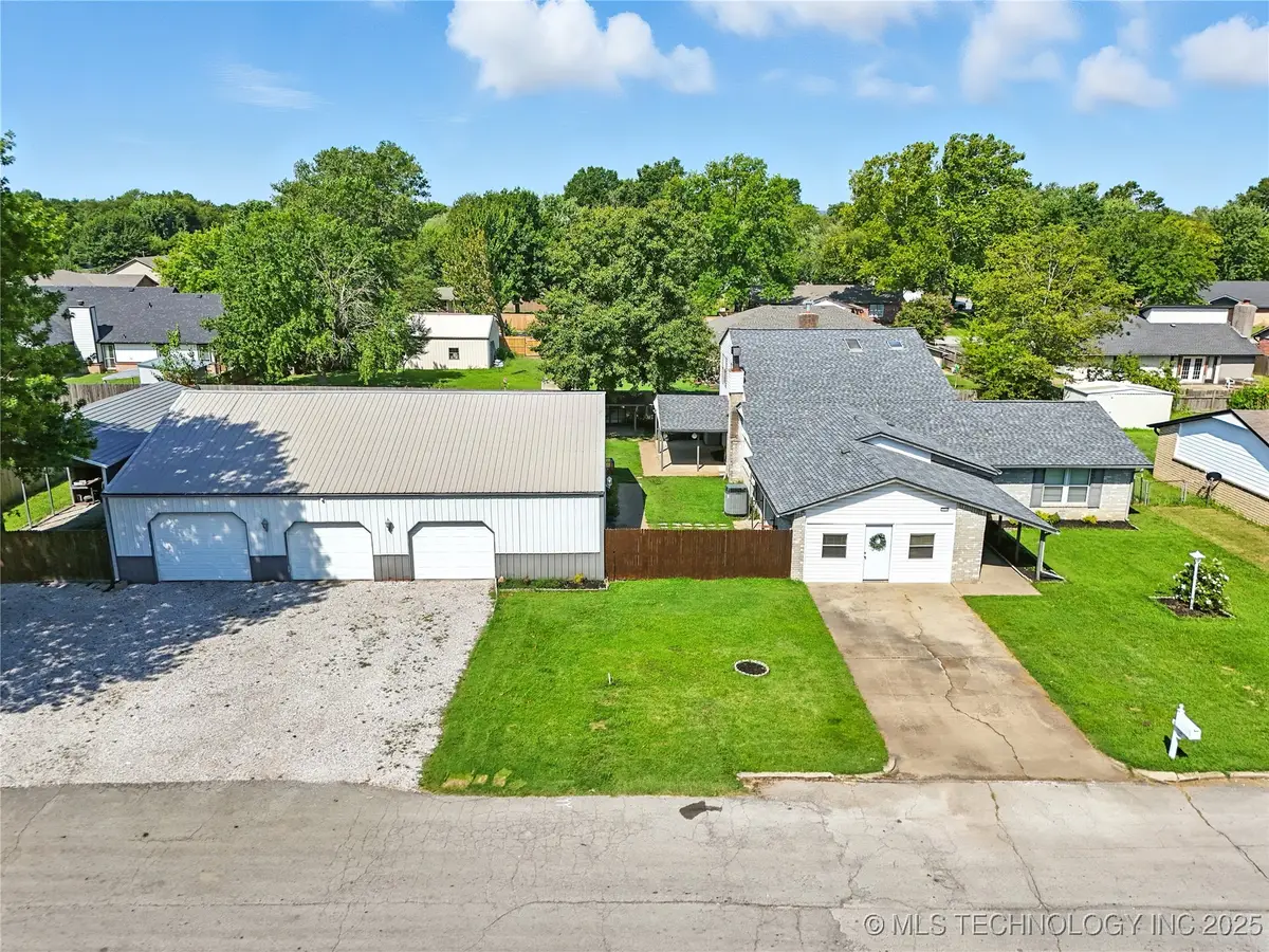 3310 S 214th East Avenue, Broken Arrow, OK 74014 - Image #1