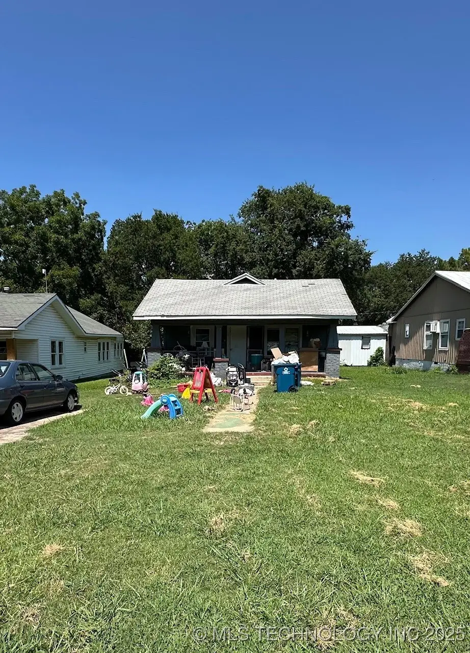 415 W Adams Avenue, McAlester, OK 74501 - Image #1