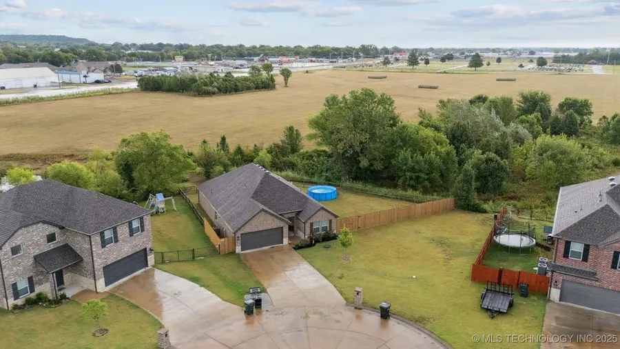 401 S Buffalo Street, Skiatook, OK 74070 - Image #2