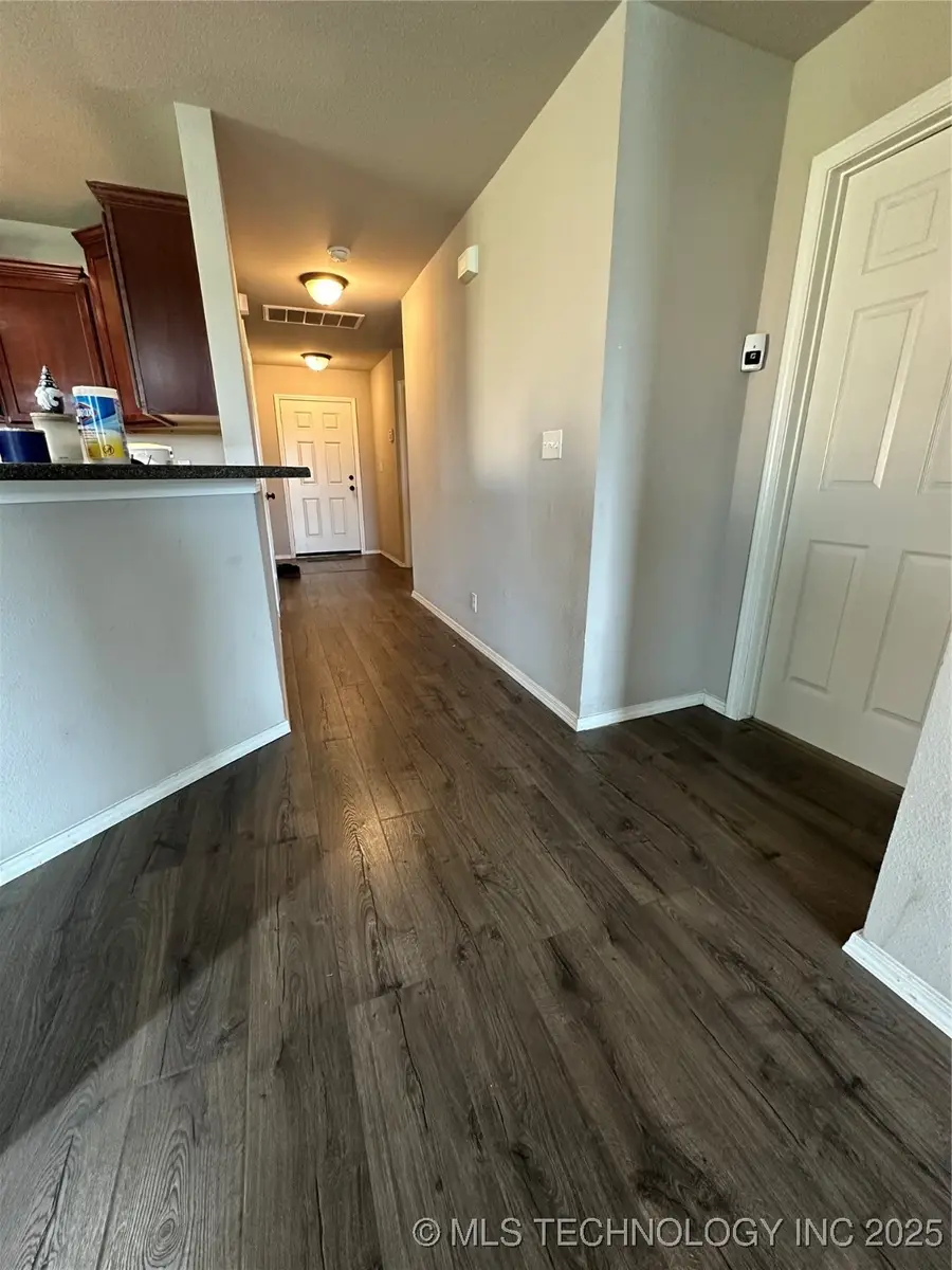 14812 S Fern Place, Glenpool, OK 74033 - Image #2