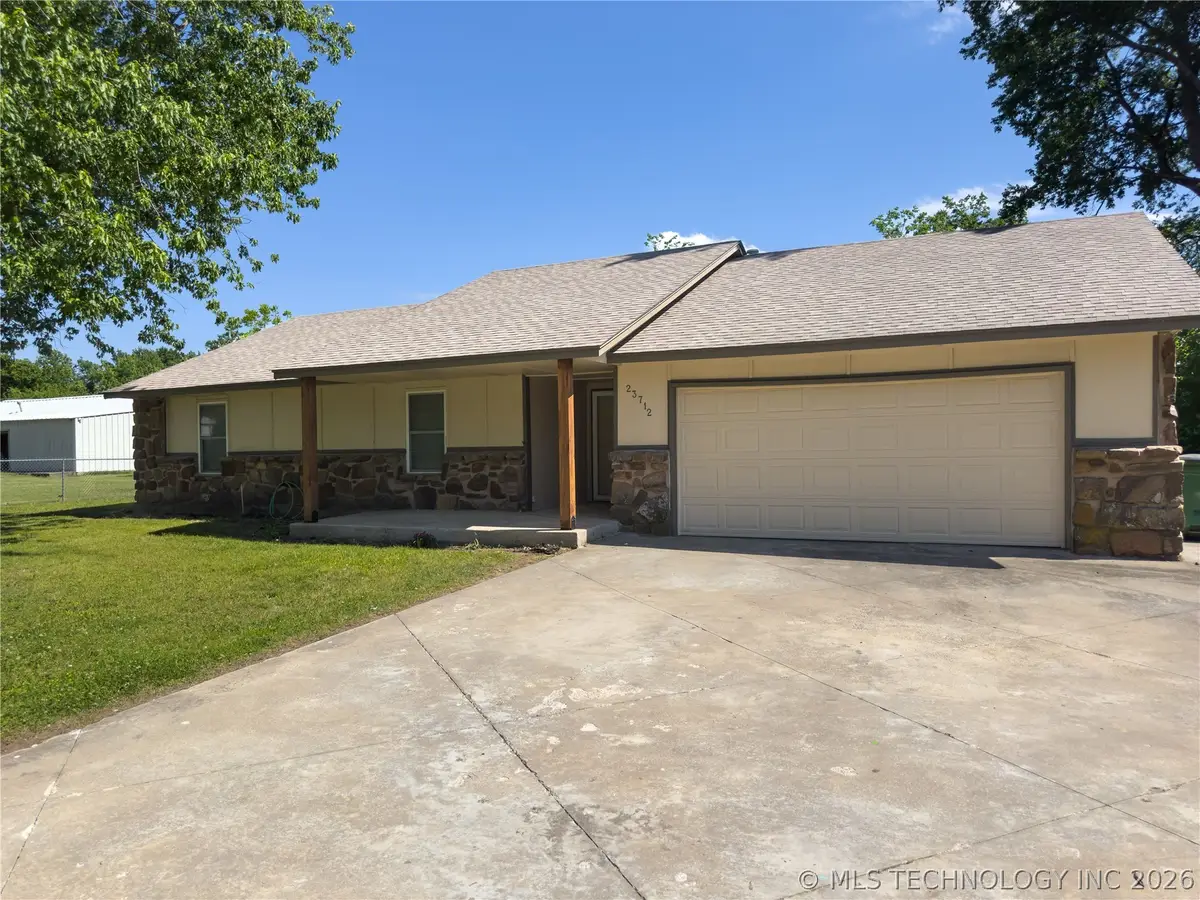 23712 E 104th Street S, Broken Arrow, OK 74014 - #1