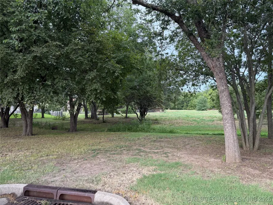 824 SW Sunset Court, Ardmore, OK 73401 - Image #3