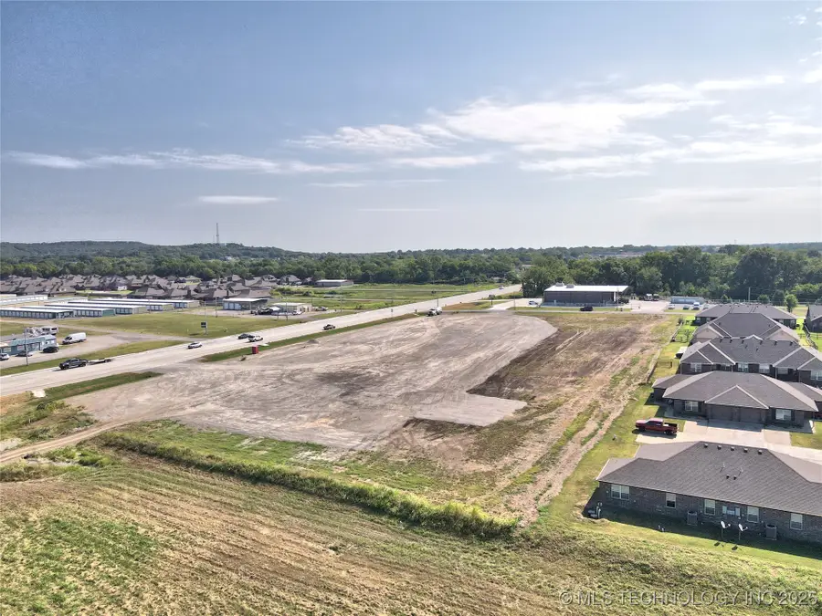 N 46th West Avenue, Skiatook, OK 74070 - #3