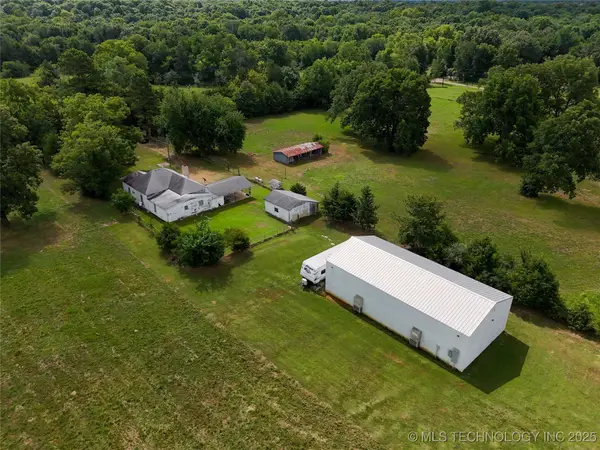 652 N 4230 Road, Hugo, OK 74743