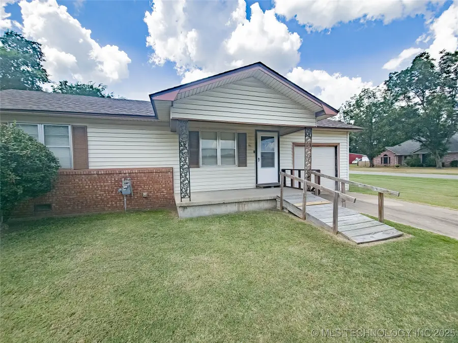 302 S 1st Street, Calera, OK 74730 - Image #3