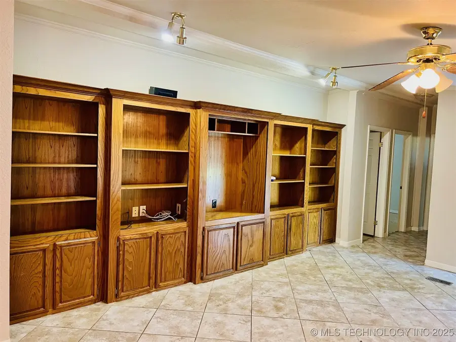 4826 Willis Drive, Kingston, OK 73439 - Image #3