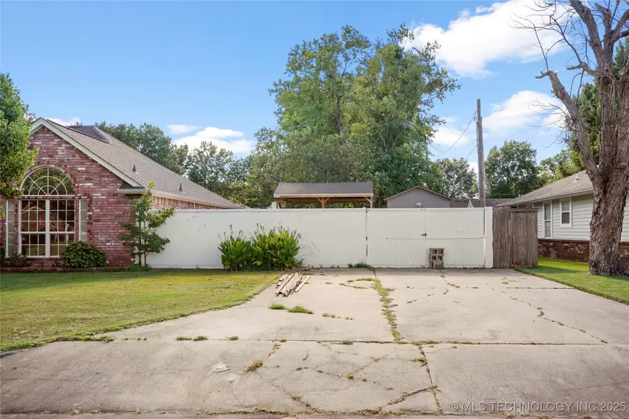 312 Roosevelt Avenue, Wagoner, OK 74467 - Image #3