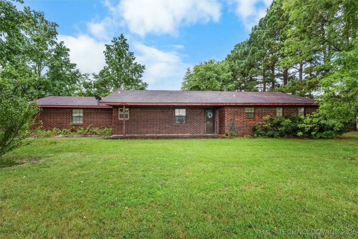 674 SW Cravens, Wilburton, OK 74578 - Image #1