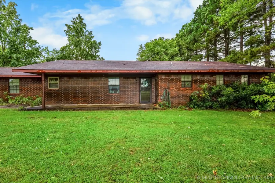 674 SW Cravens, Wilburton, OK 74578 - Image #3