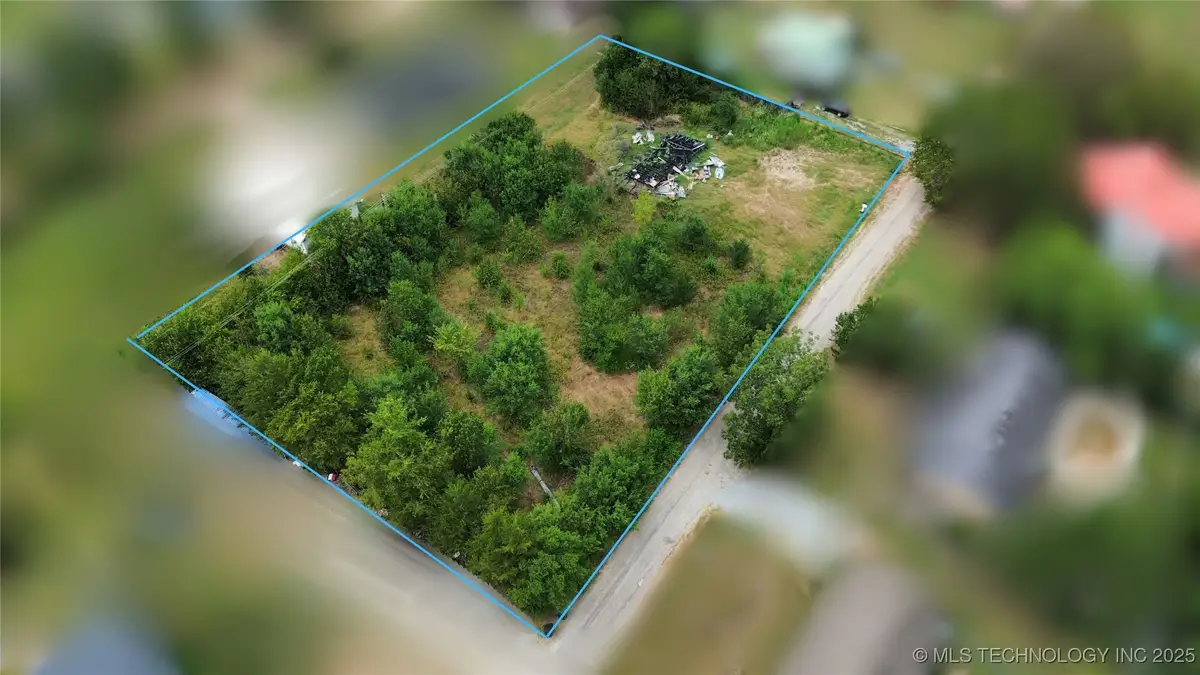 000 Bluebird Lane, Colbert, OK 74733 - Image #1