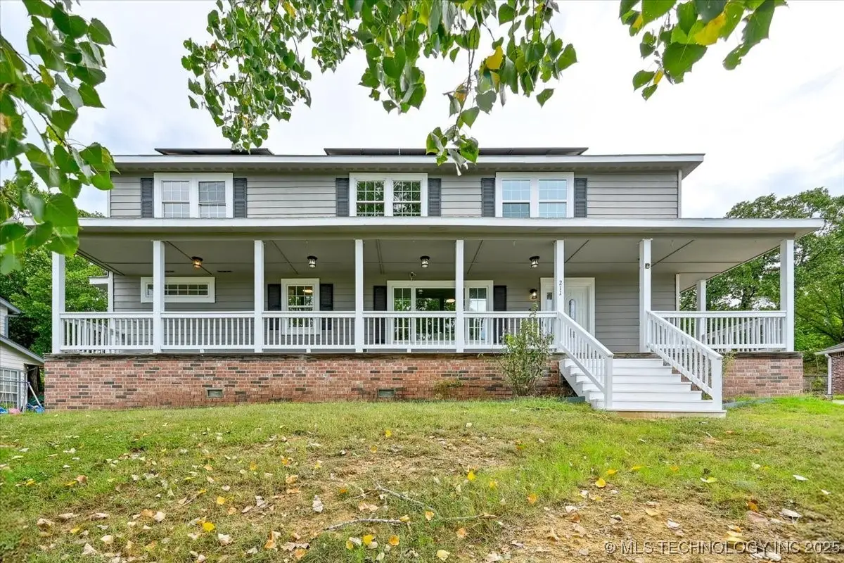 211 Fairway Circle E, Sand Springs, OK 74063 - Image #1